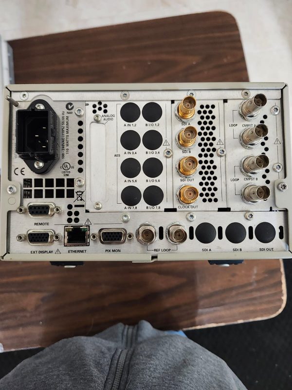 Tektronix WFM7100 - Image 2