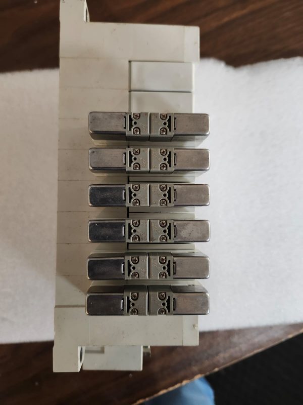 SMC VV5Q21-08-X3063V AMAT: 4060-00960 REV. 0 - Image 3