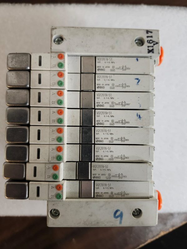 SMC VV5Q11-08-X1617V AMAT: 4060-00965 REV. 0