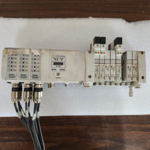 SMC EX250-SDN1 Solenoid Valve w/ EX250-IE3 x 3