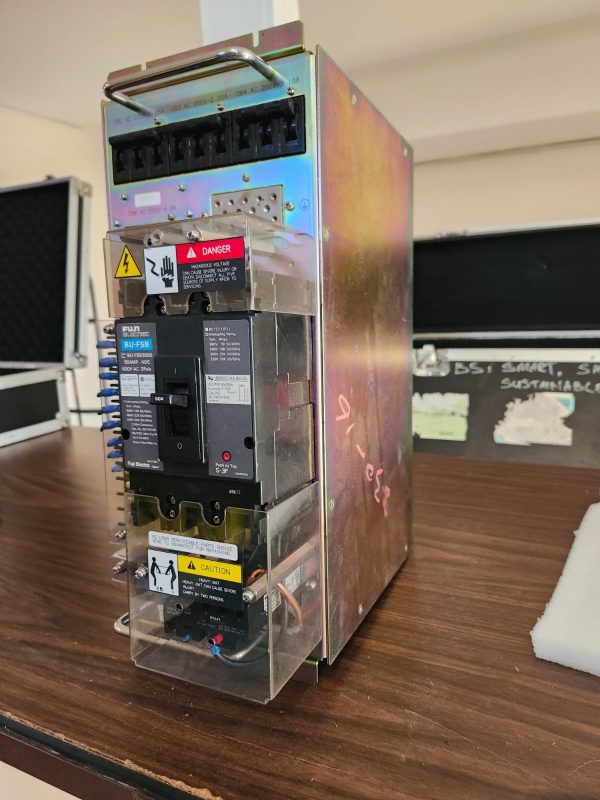 KH3-71327X02 / ADVANTEST POWER CONTROL BREAKER BOX 600V 3 POLE 50 AMP - Image 2