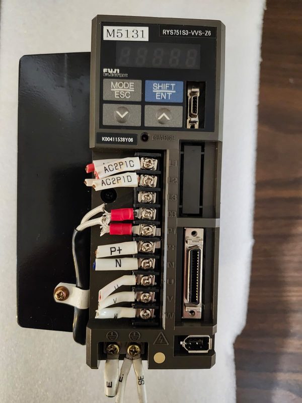 FUJI RYS751S3-VVS-Z6 SERVO DRIVE