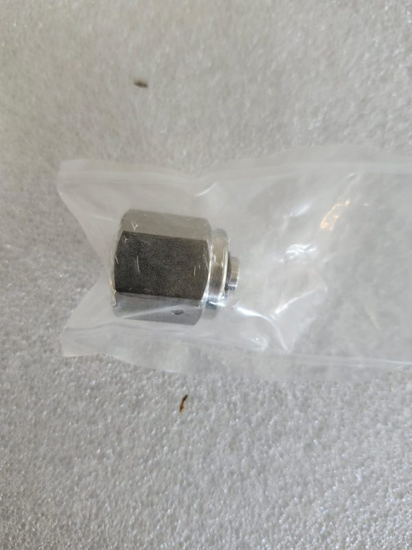 Applied Materials  3300-02269 FTG TBG CAP 1/4VCR-FEM HEX-BODY SST SET OF 4