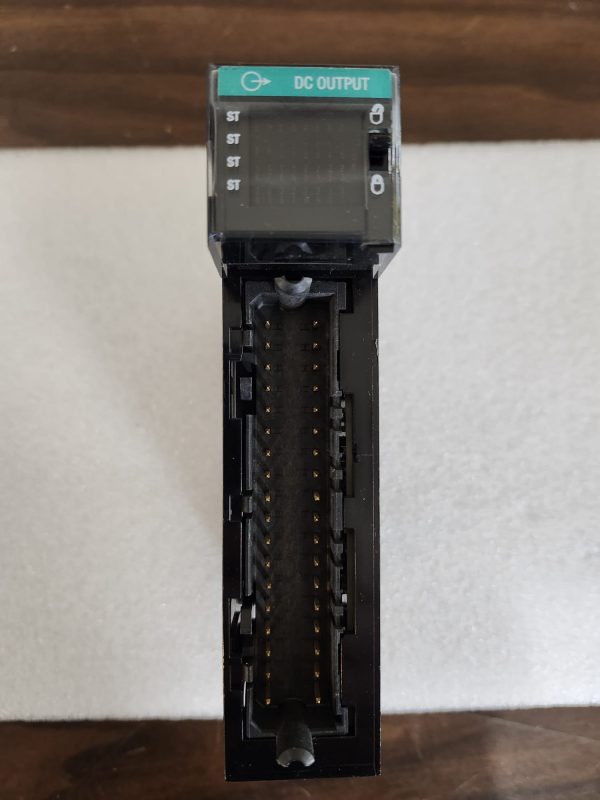 Allen-Bradley 1756-OB32 SER A ControlLogix 32 Point D/O Module
