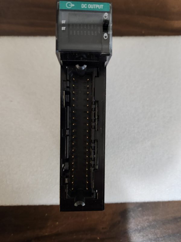 Allen-Bradley 1756-OB16I SER A ControlLogix 16 Point D/O Module