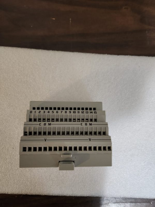 Allen-Bradley 1794-IF2X0F21 Flex I/O Isolated Analog Combo - Image 2