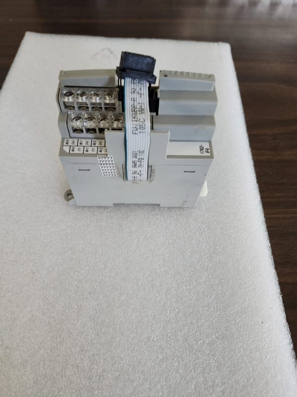 ALLEN BRADLEY 1762-IF4 MICROLOGIX 4 CHANNEL ANALOG INPUT MO SER B REV B - Image 2