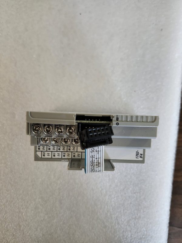 ALLEN BRADLEY 1762-IF4 MICROLOGIX 4 CHANNEL ANALOG INPUT MO SER B REV B