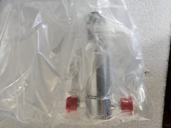 TESCOM 12-1A11AAEM6EM6Z valve - Image 2