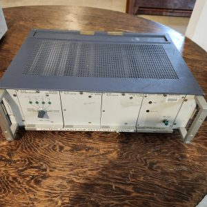 RS VHF/UHF ACTIVE RECEIVING ANTENNA SYSTEM 560/5302/0001/89