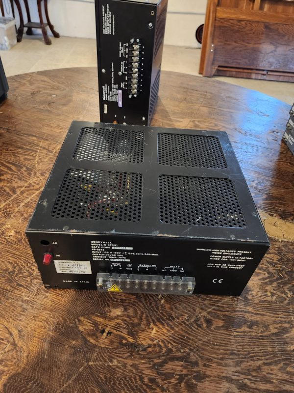 Honeywell C-STC51  Regulated DC Power Supply