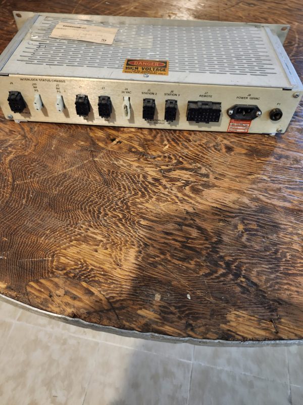 VARIAN INTERLOCK STATUS CHASSIS - Image 2