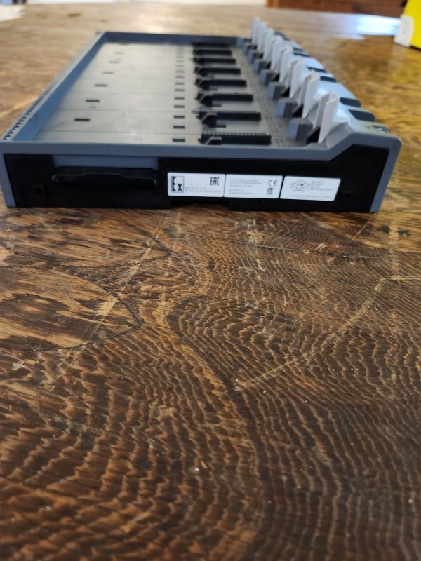 Fisher Rosemount 12P4684X072 8-Wide I/O Carrier KJ4005X1-BE1 - Image 2