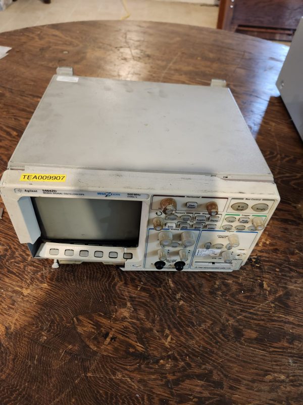 Agilant 54642D Mixed Signal Oscilloscope 500 MHZ - Image 2