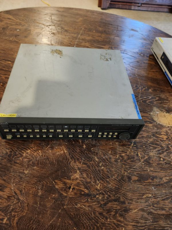 Leader LT448 Multiformat Pattern Generator - Image 2