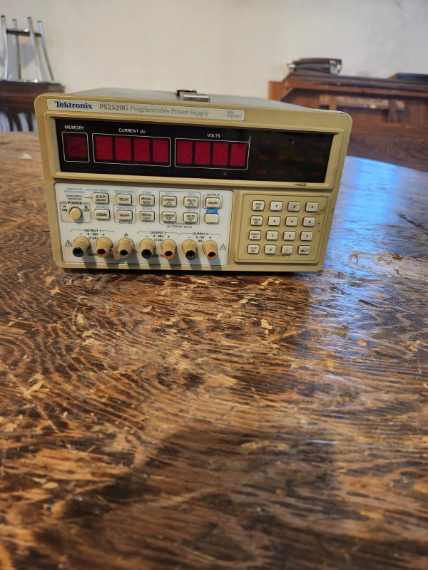 TEKTRONIX PS2520G Triple Output Programmable DC Power Supply