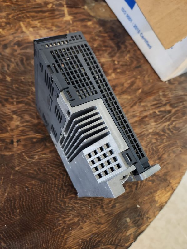 Mitsubishi AC Servo Drive MR-J3-70A - Image 2