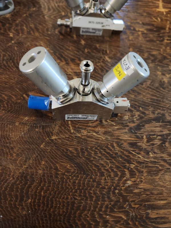 Parker Veriflo 945Y1NC/NCFSMMFVESP4.69 High Pressure Manifold Valve 45400314