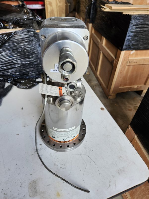GENESIS TECHNOLOGIES TURBOMOLECULAR VACUUM PUMP 522-023 / S242-1011 - Image 2