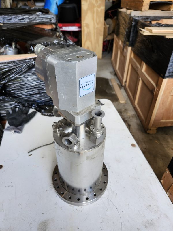 GENESIS TECHNOLOGIES TURBOMOLECULAR VACUUM PUMP 522-023 / S242-1011