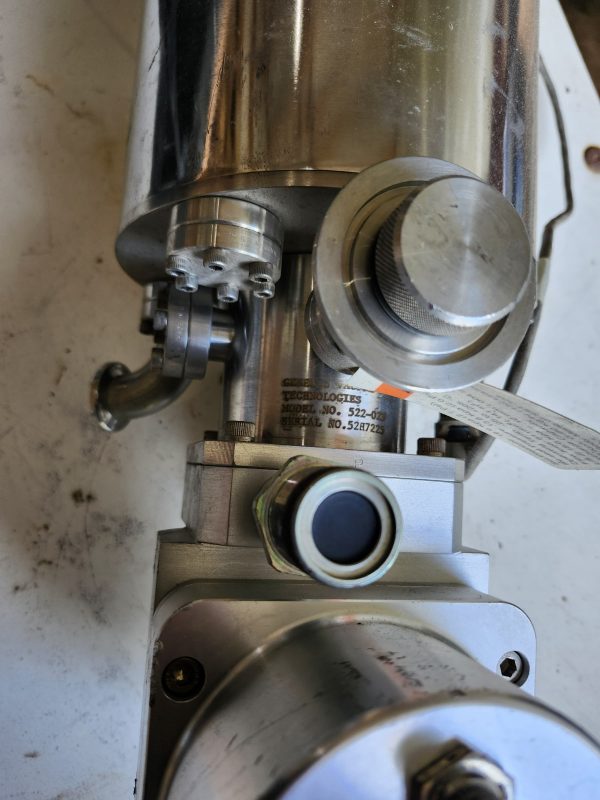 GENESIS TECHNOLOGIES TURBOMOLECULAR VACUUM PUMP 522-023 / S242-1011 - Image 4