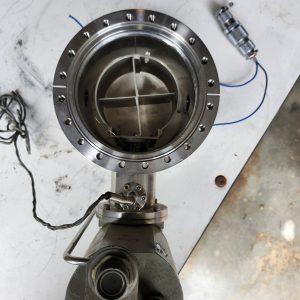 ULVAC CRYOGENICS CRYO-T6X CRYOPUMP W/ RS 5 REFRIG UNIT