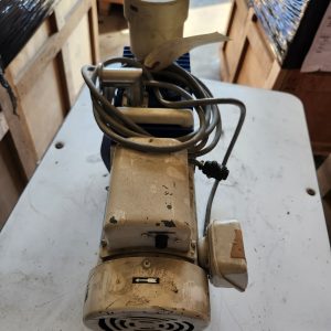 ULVAC KIKO Model G-100DC Rotary Vacuum Pump 200V Single Phase