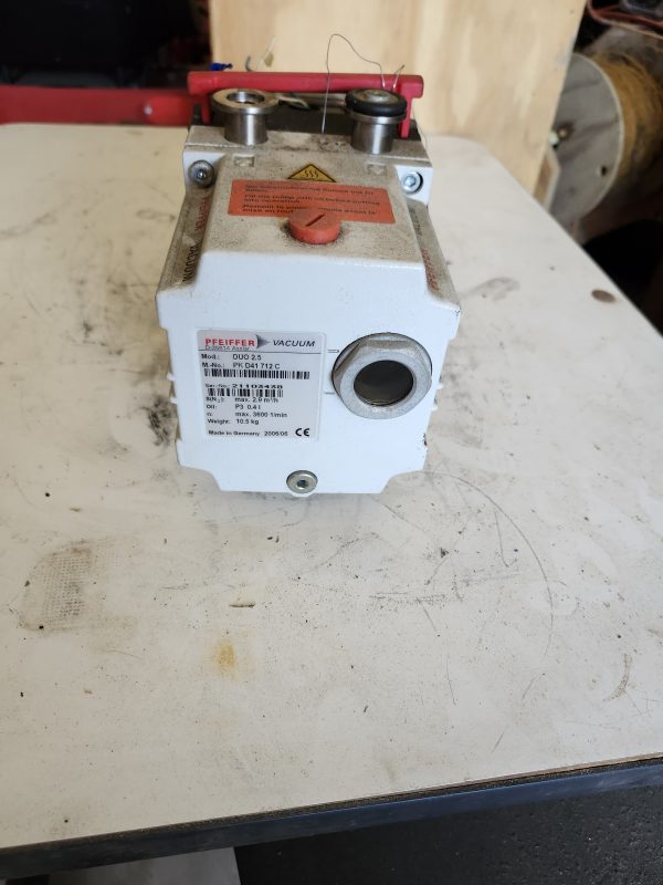 Pfeiffer Vacuum DUO 2.5 PK D41 712 C Vacuum Pump - Image 3
