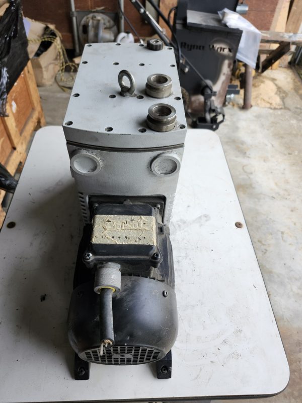 Leybold Ecodry M 15 Vacuum Pump - Image 2