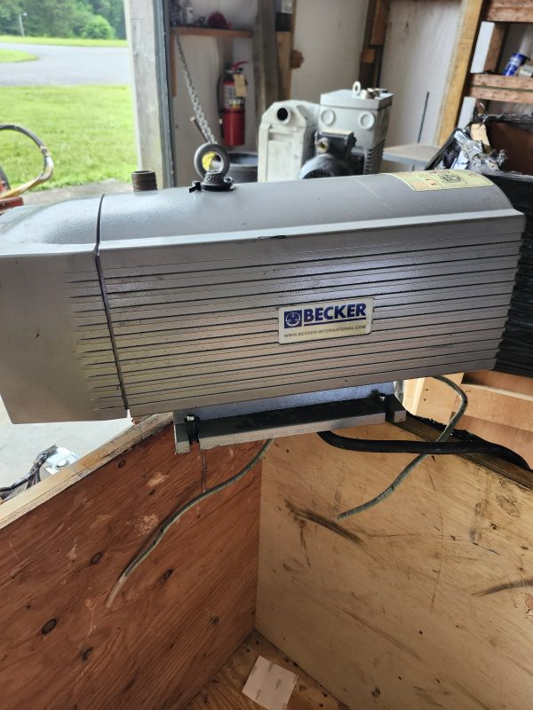 Becker Vacuum Pump VT4.40 - Image 3