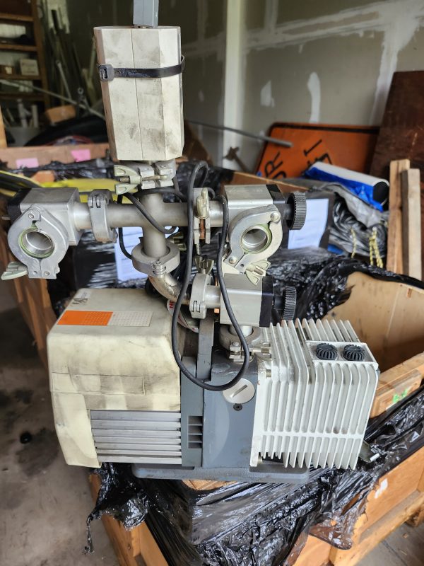 Alcatel Adixen Pascal 2005 SD Dual Stage Rotary Vane Vacuum Pump