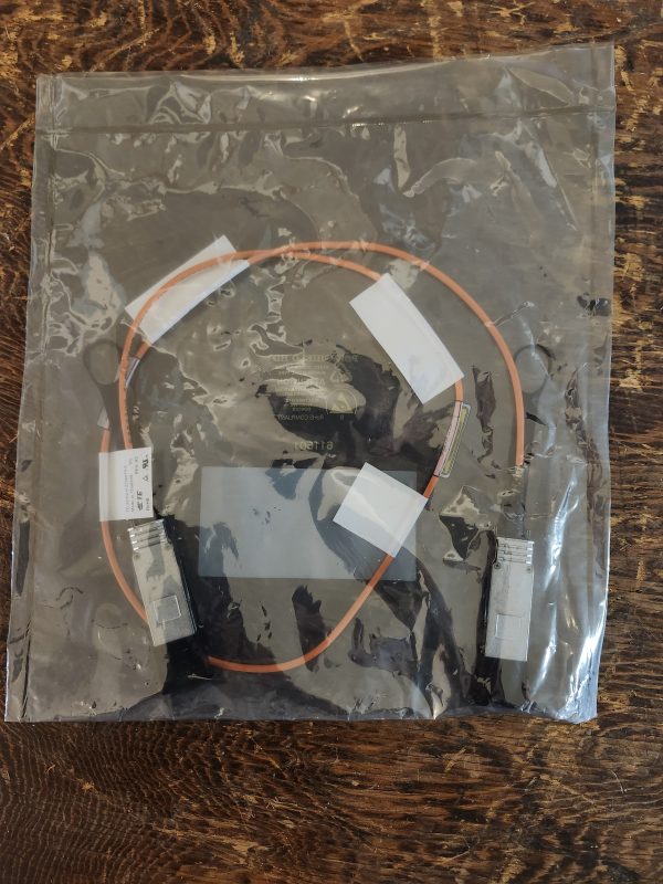 Juniper 40GE-AOC OM2 Active Optical Cable 1m 850nm 70C 740-065050
