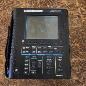 TEKTRONIX THS730A 200MHZ SCOPE/DMM DIGITAL REAL-TIME 1GS/S
