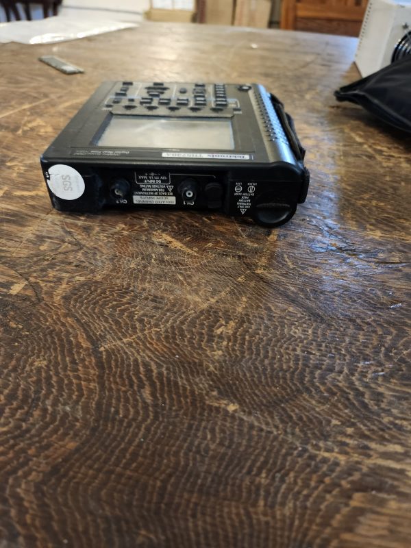 TEKTRONIX THS730A 200MHZ SCOPE/DMM DIGITAL REAL-TIME 1GS/S - Image 3