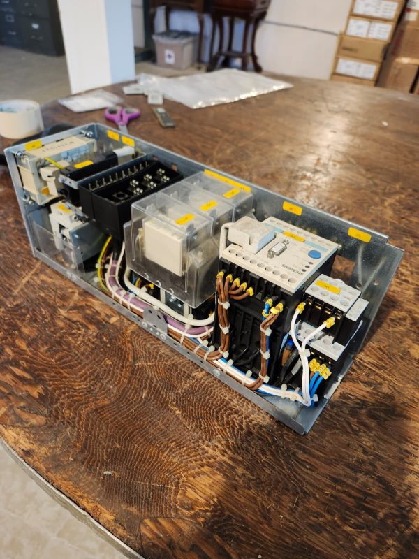 Siemens D0L4 400V Generator Circuit Breaker Control Module MP-W-703734820 - Image 3