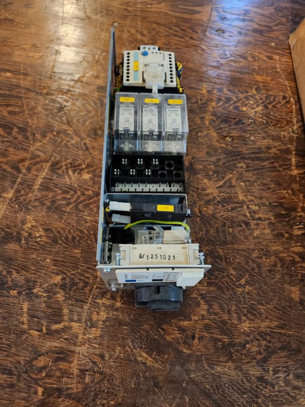 Siemens D0L4 400V Generator Circuit Breaker Control Module MP-W-703734820 - Image 2