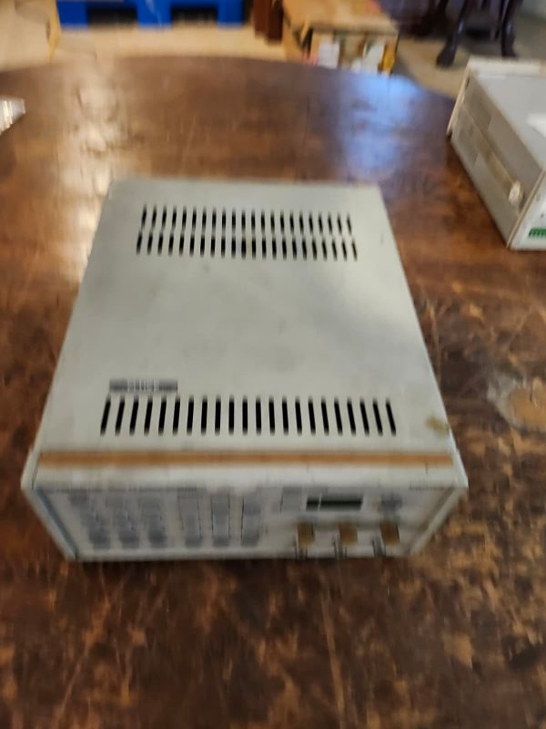 Philips/Fluke PM 5418 TDS+Y/C Color TV Pattern Generator - Image 2