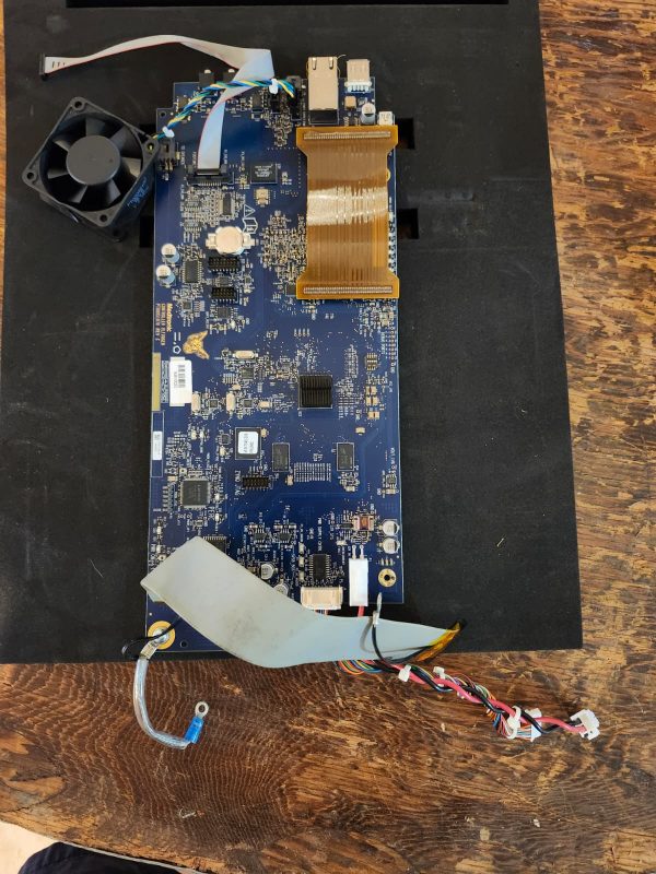 MEDTRONIC CONTROLLER BOARD VLFX8GEN PT00051070 REV c