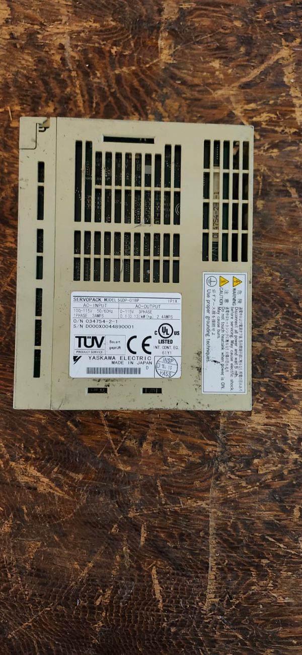 Yaskawa ServoPack SGDP-01BP AC Servo Driver - Image 3