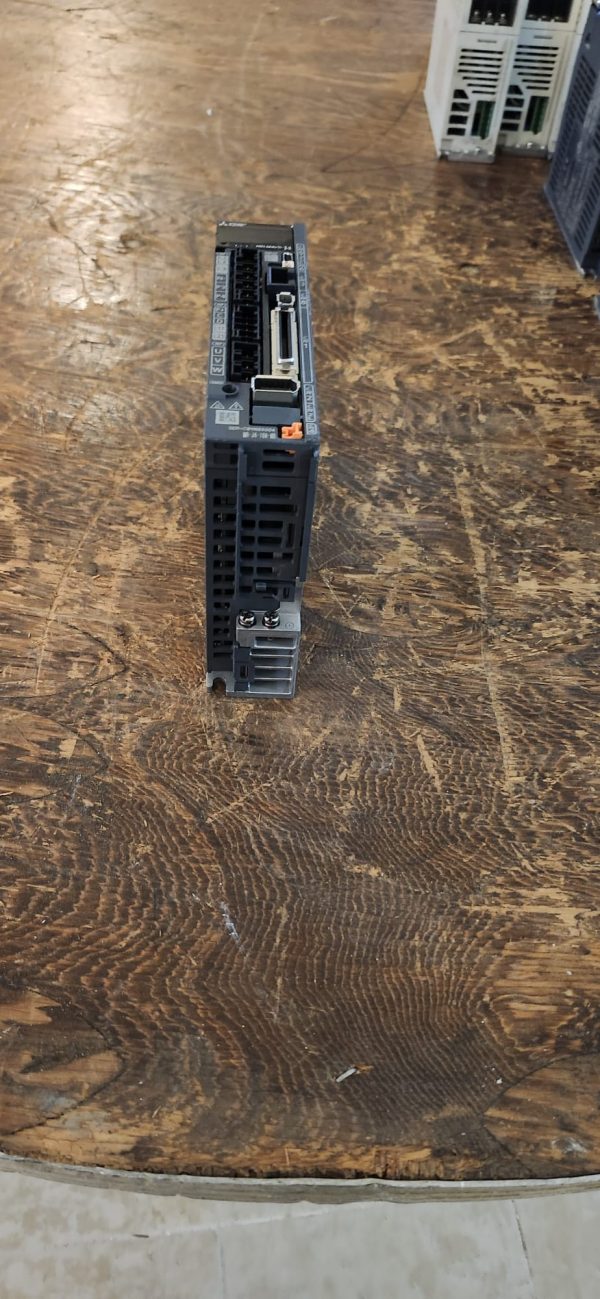 MITSUBISHI SERVO AMPLIFIER, MELSERVO-J4, 100W MR-J4-10A-NB - Image 2