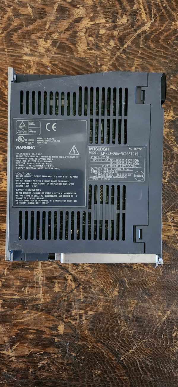 MITSUBISHI MR-J3-20A-RX035T015 200W AC SERVO DRIVE - Image 3