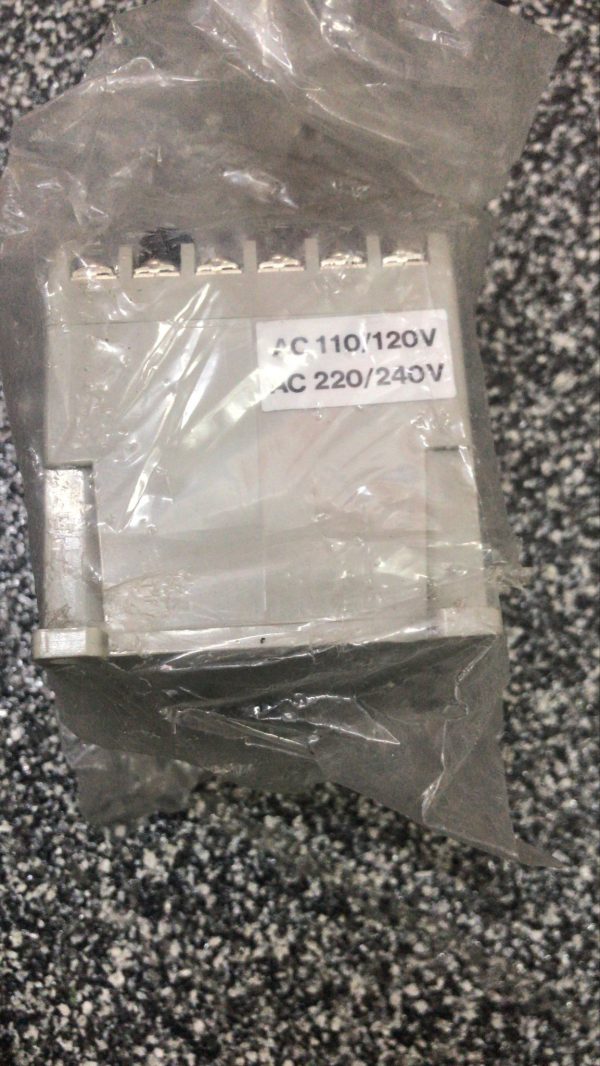 Keyence GA-245 Shock Sensor Controller - Image 2