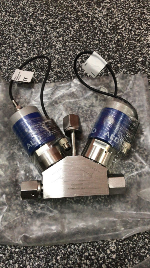 Swagelok 6LVV-A61VD2DP-ASAS-NV Manifold Valve Balluff BES03JM Position Sens