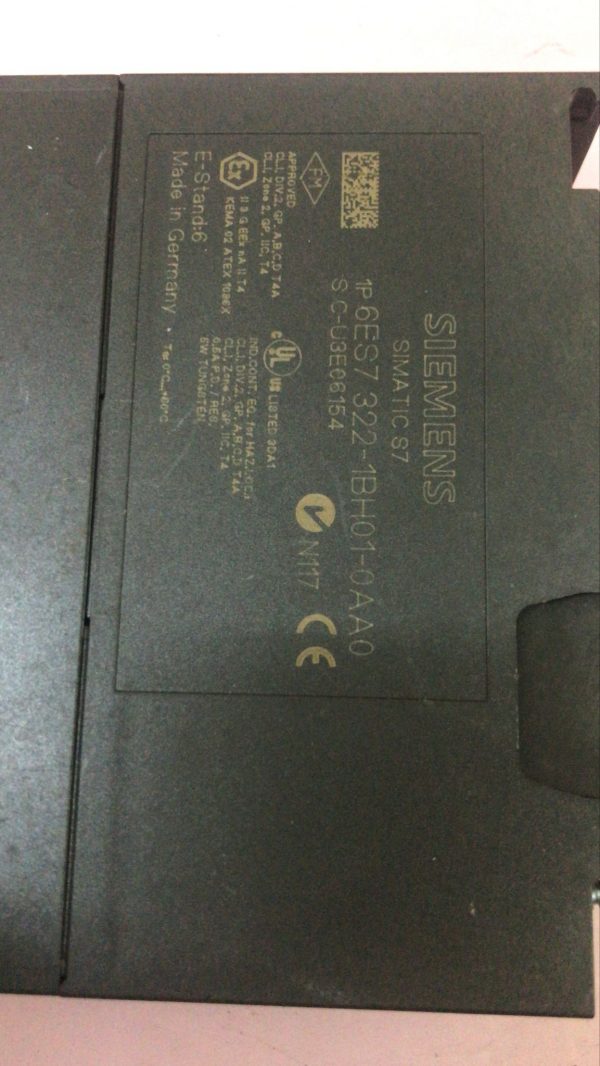 Siemens 6ES7 322-1BH01-0AA0 Output Module - Image 2