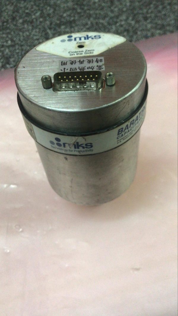 MKS E28B-23747 BARATRON CAPACITANCE MANOMETER  VACUUM GAUAGE