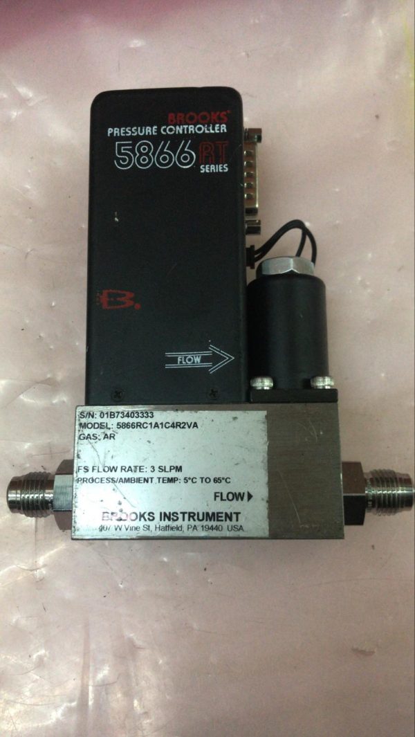 Brooks 5866RT Series 5866RC1A1C4R2VA Pressure Controller 3 SLPM Flow Rate