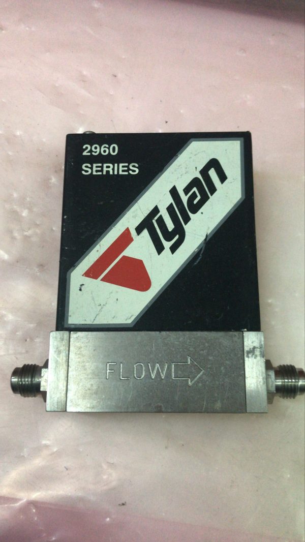 Tylan FC-2950M Mass Flow Controller N2 6 SLPM