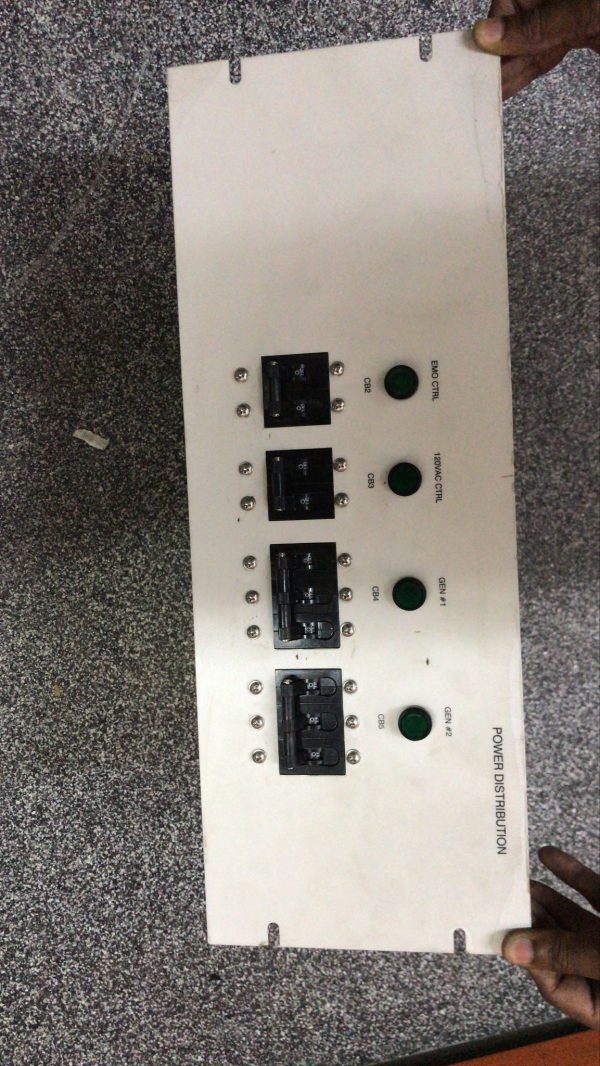 MKS INSTRUMENTS SA86306 Power Distribution 208 3 Ph IN / 120V Out