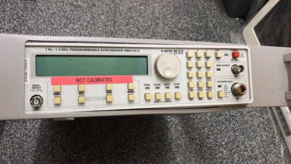 HAMEG HM8134-3 Programmable HF-Synthesizer 1.2 Ghz