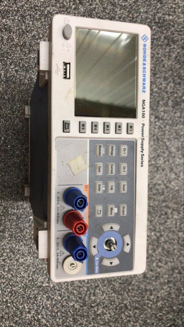 Rohde and Schwarz NGA100 - DC Power Supply